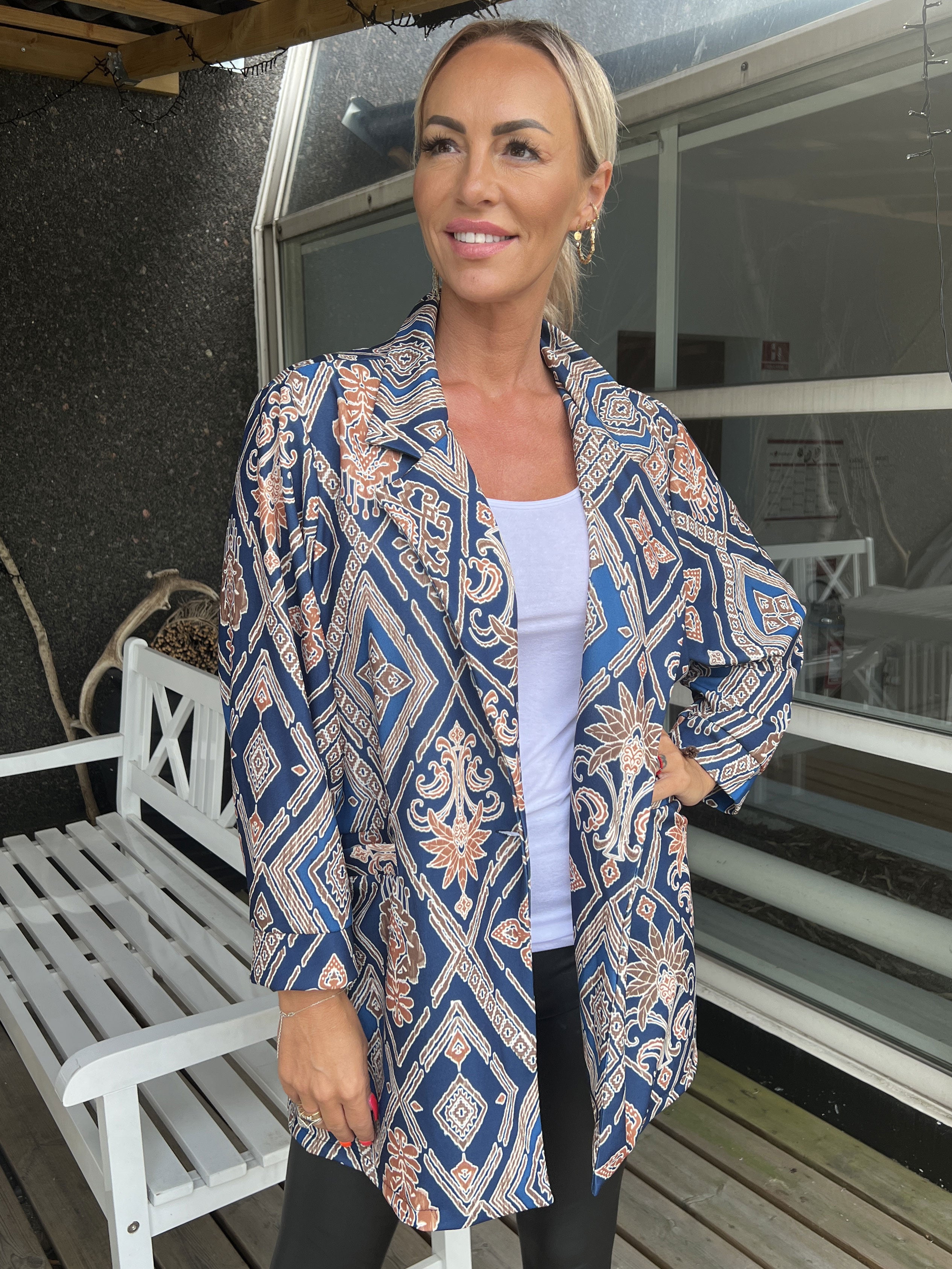 Alberte Pattern - Blazer i mønster